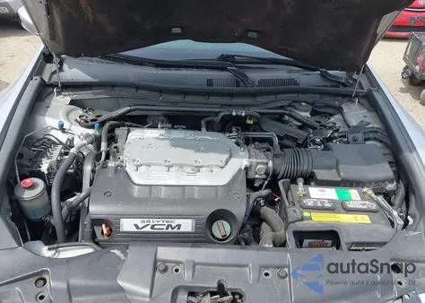 2010 Honda Accord 3.5 Ex-L from USA, damaged, VIN 1HGCP3F88AA000526